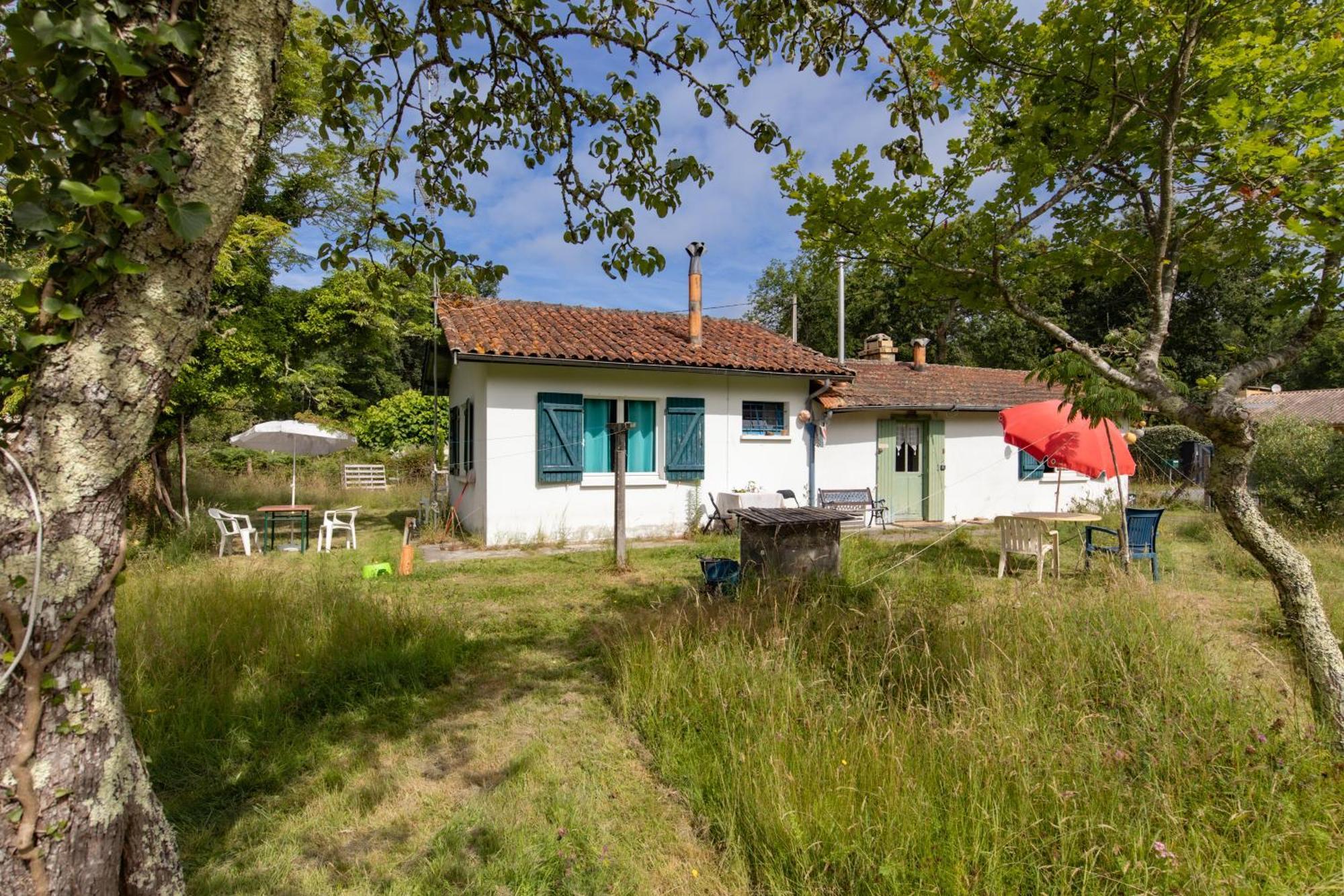Petite Maison Rustique Et Atypique Hourtin Esterno foto